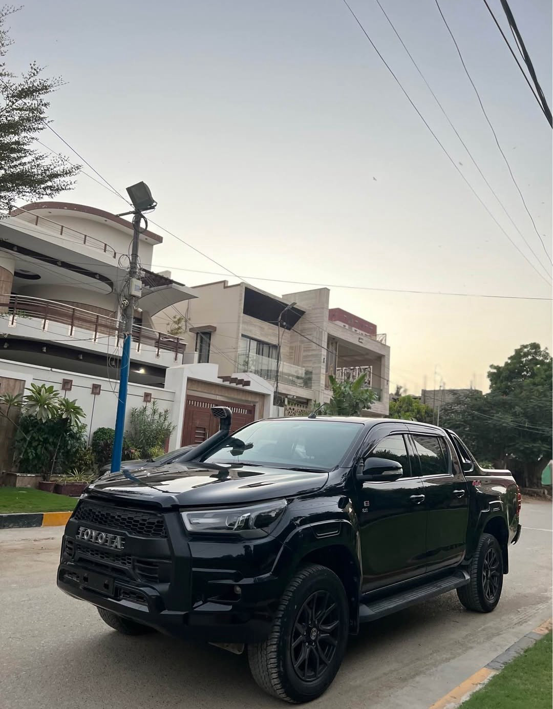 TOYOTA REVO GR 2024