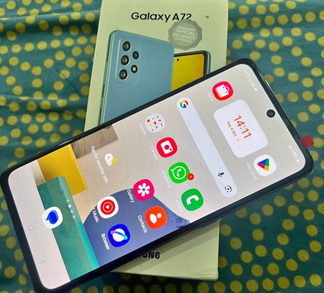 SAMSUNG A72 8/128GB WITH BOX BLUE